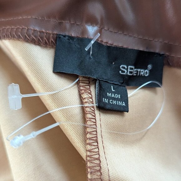 Suzanne Betro Faux Leather Vegan Pants L NWOT - Picture 9 of 11